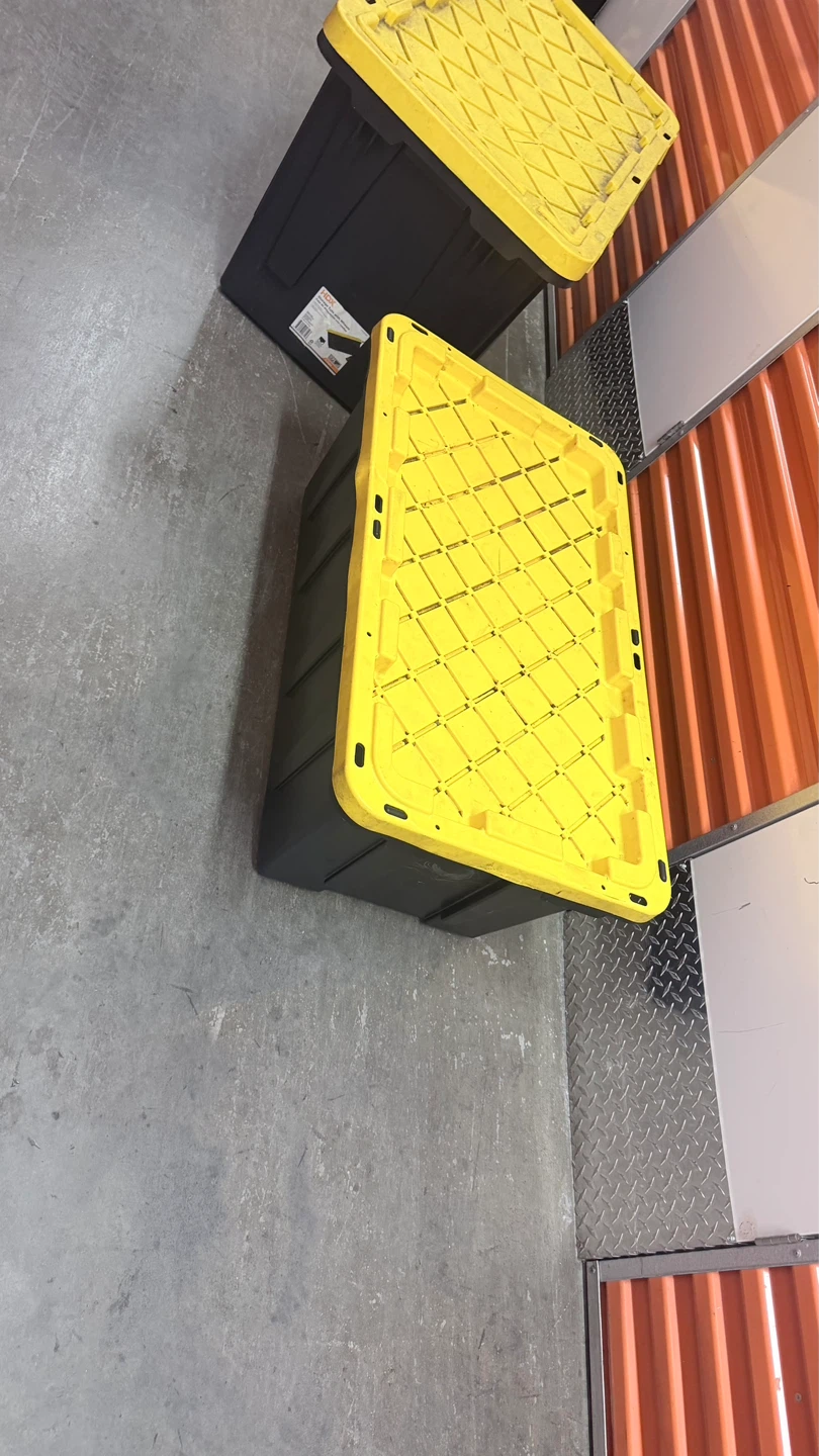 HDX Tough Tote Storage Container with Wheels - 70 Gal