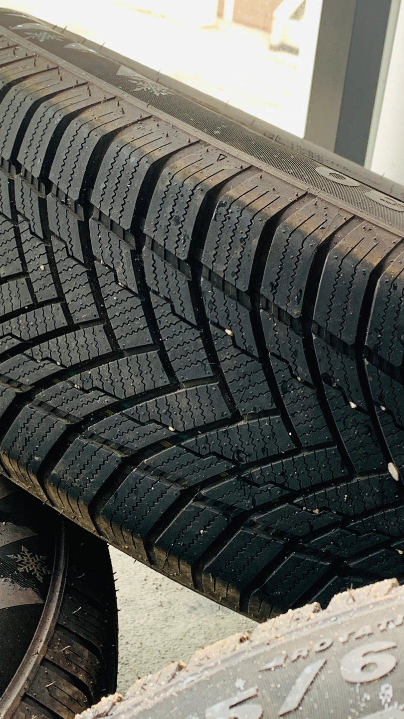 Set of four winter tires - photo 3