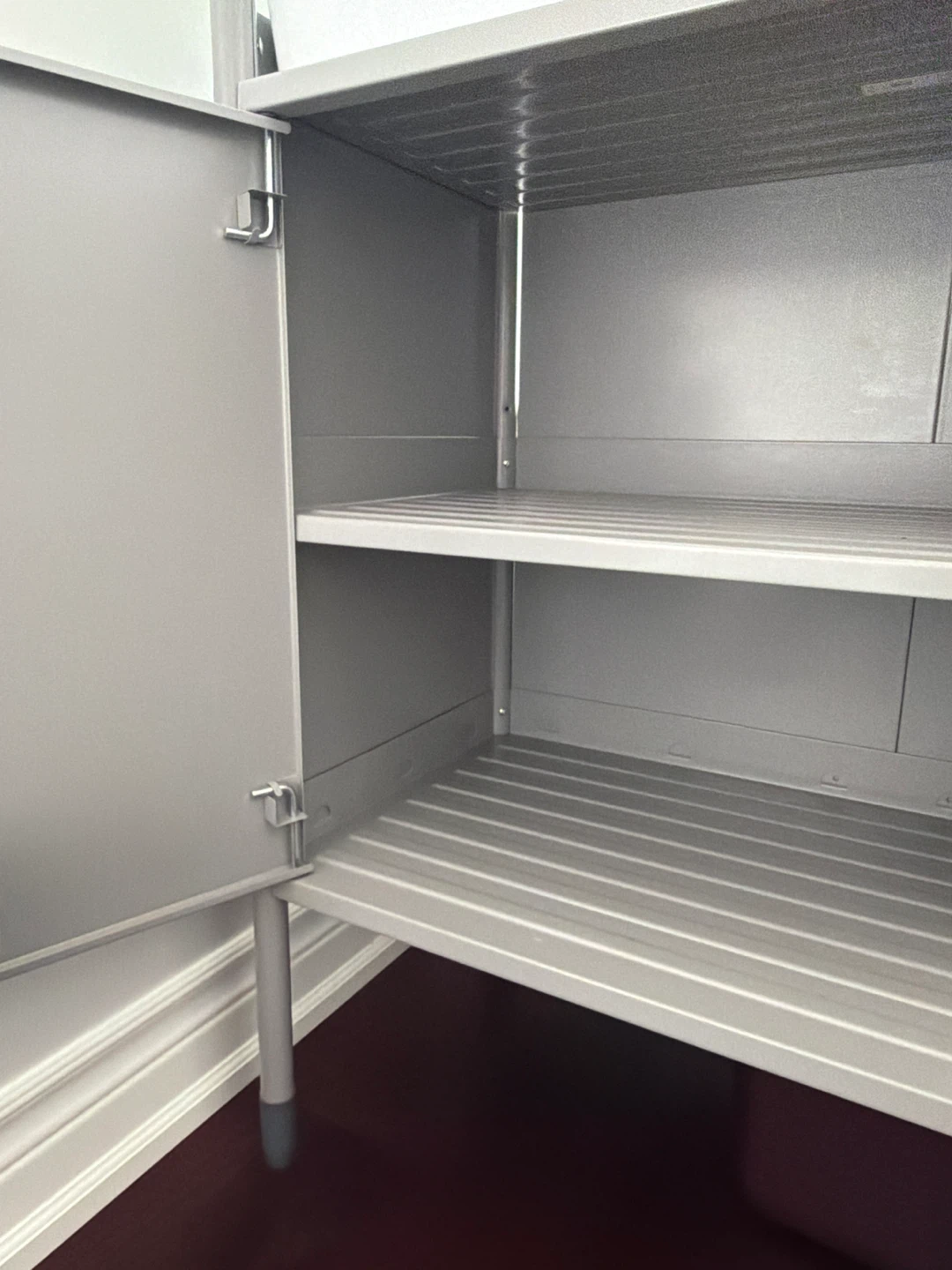 Grey metal cabinet with doors - photo 2