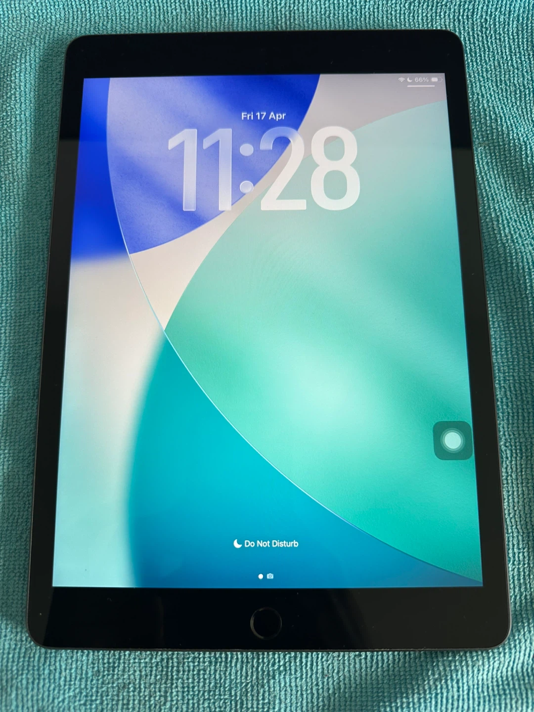 Apple iPad 9 (2021) with Smart Case and Apple Pencil - photo 3