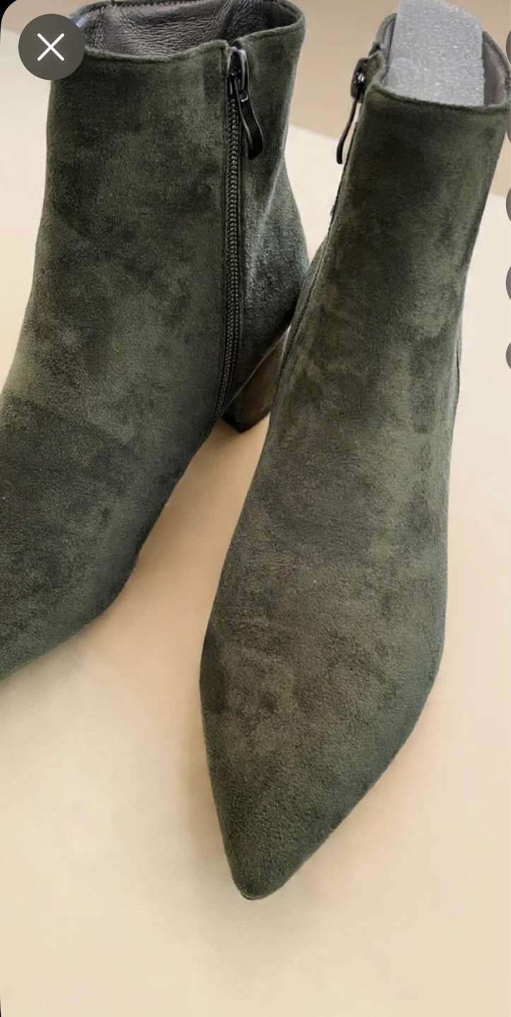 Green Suede Ankle Boots size 10 - photo 2