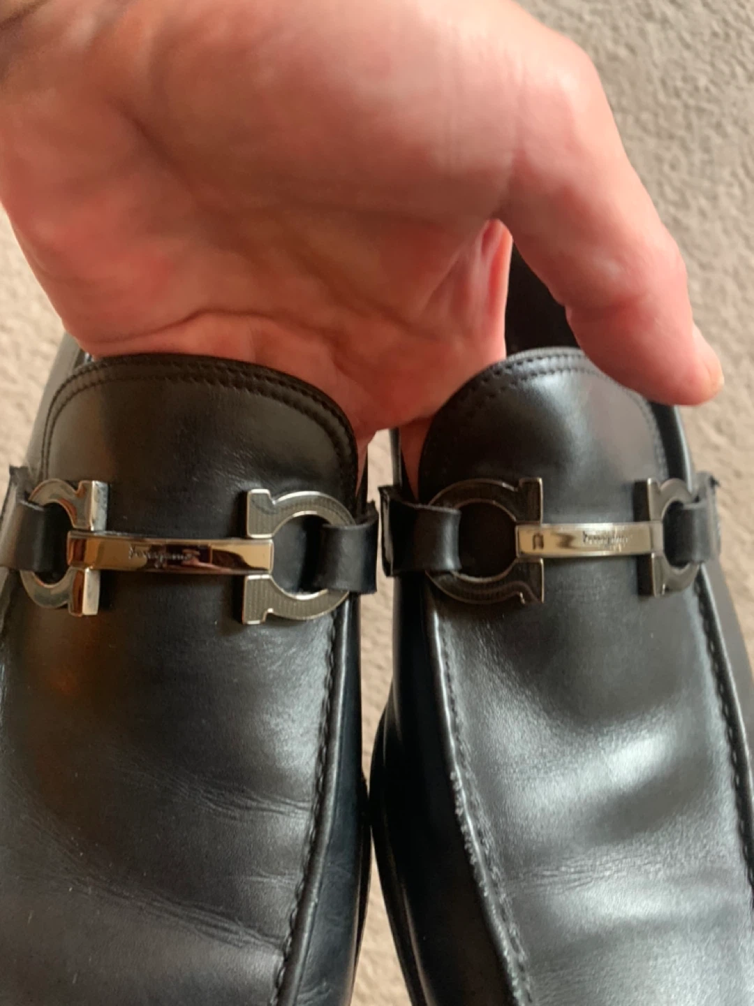 Salvatore Ferragamo Black Leather Loafers Size 9.5 2E - photo 2