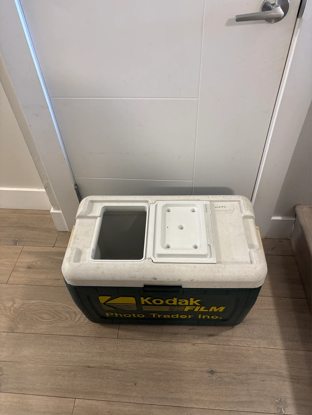 Coleman Cooler - photo 3