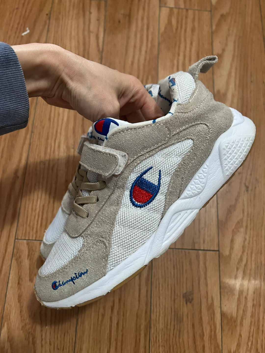 Size 5 Champion Kids Shoes - photo 2
