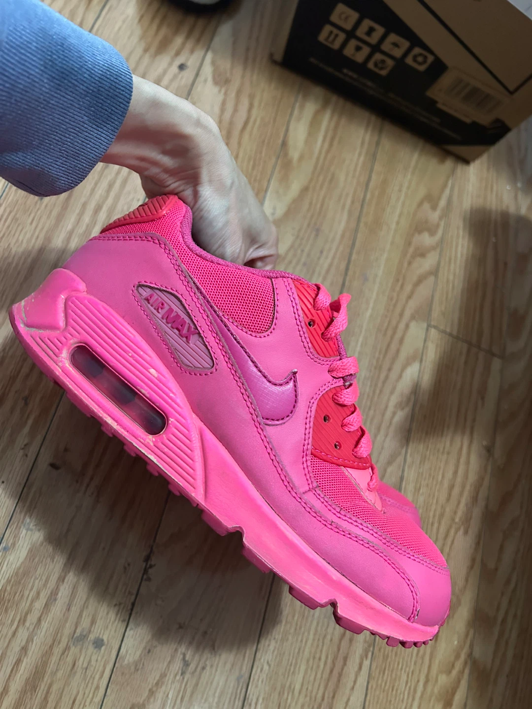 Size 6Y Pink Nike Air Max 90 Shoes
