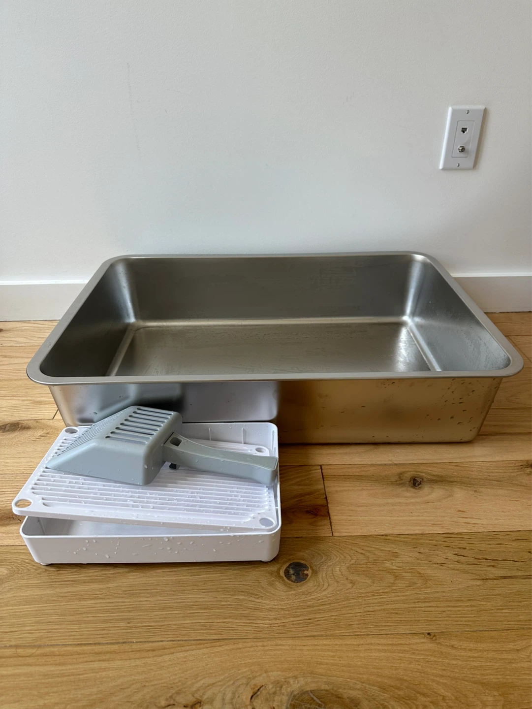 Stainless Steel Cat Litter Box with Scoop and Sifting Tray