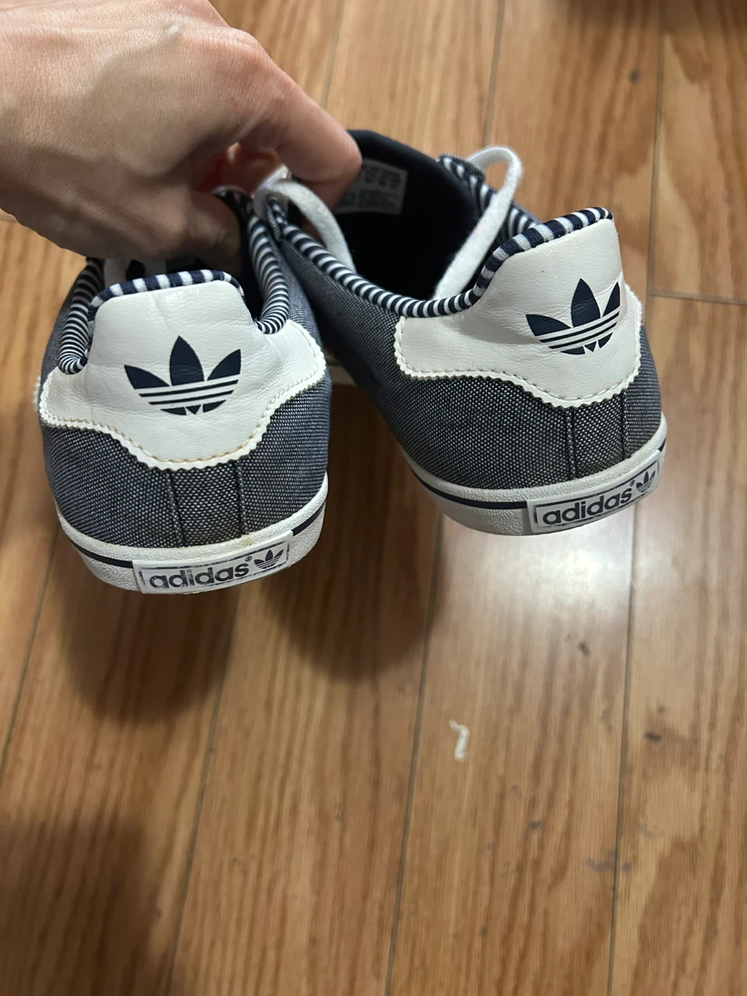 Adidas Women's Sneakers Size 7 - photo 5