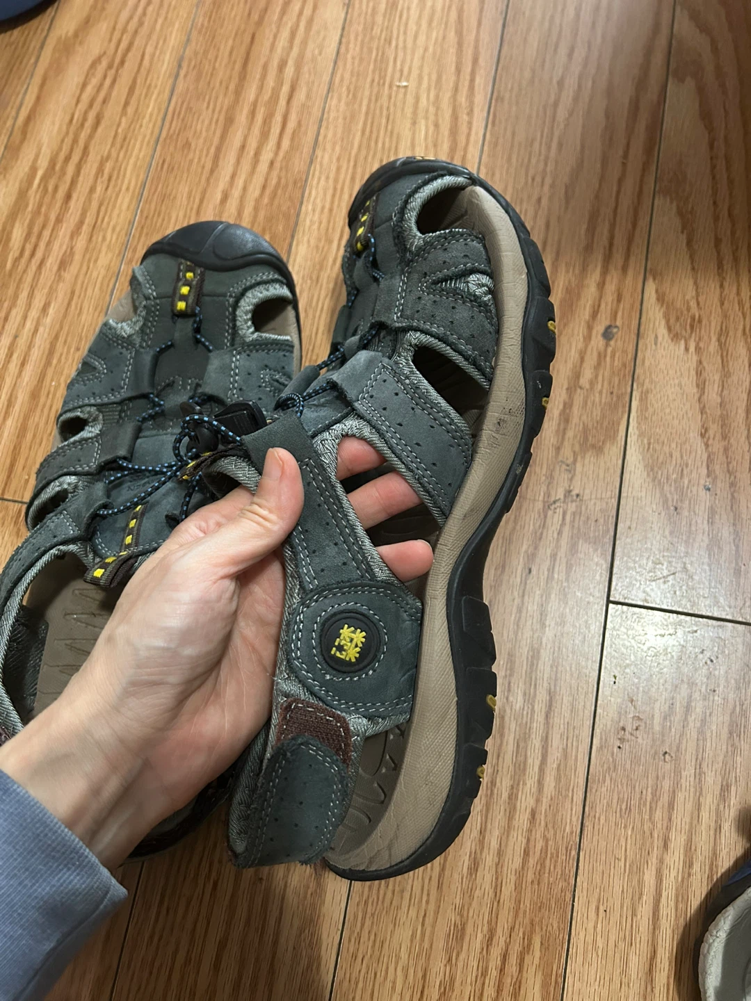 Men Size 8 Keen Newport H2 Water Sandals