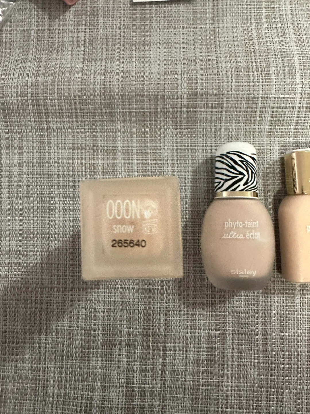 Sisley Phyto-Teint Nude Foundation - Snow 000N - photo 5