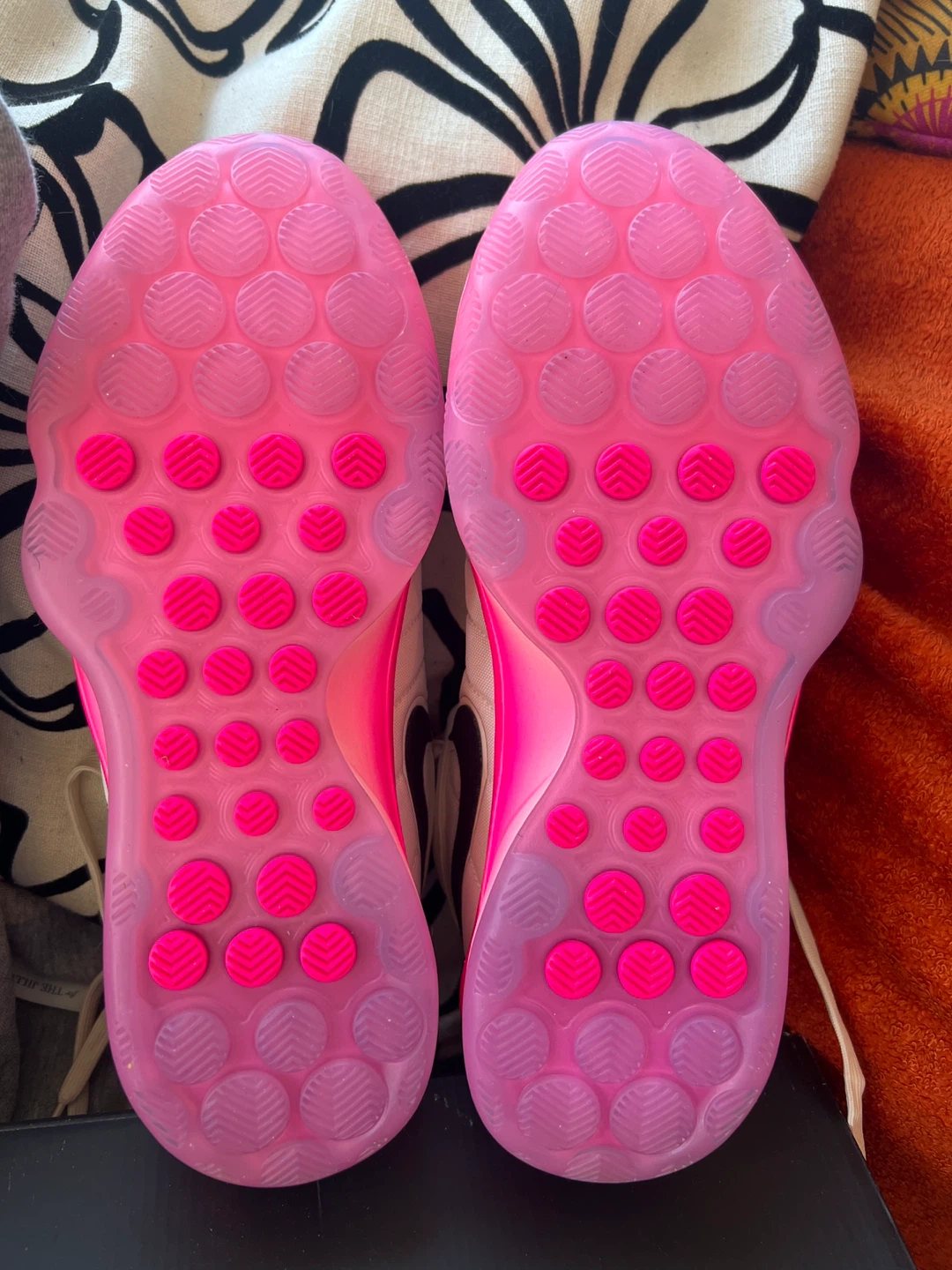 Nike Shoes - photo 4