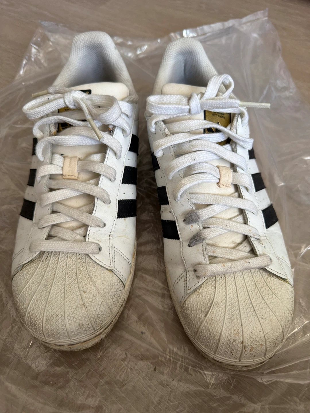 Adidas Superstar Sneakers
