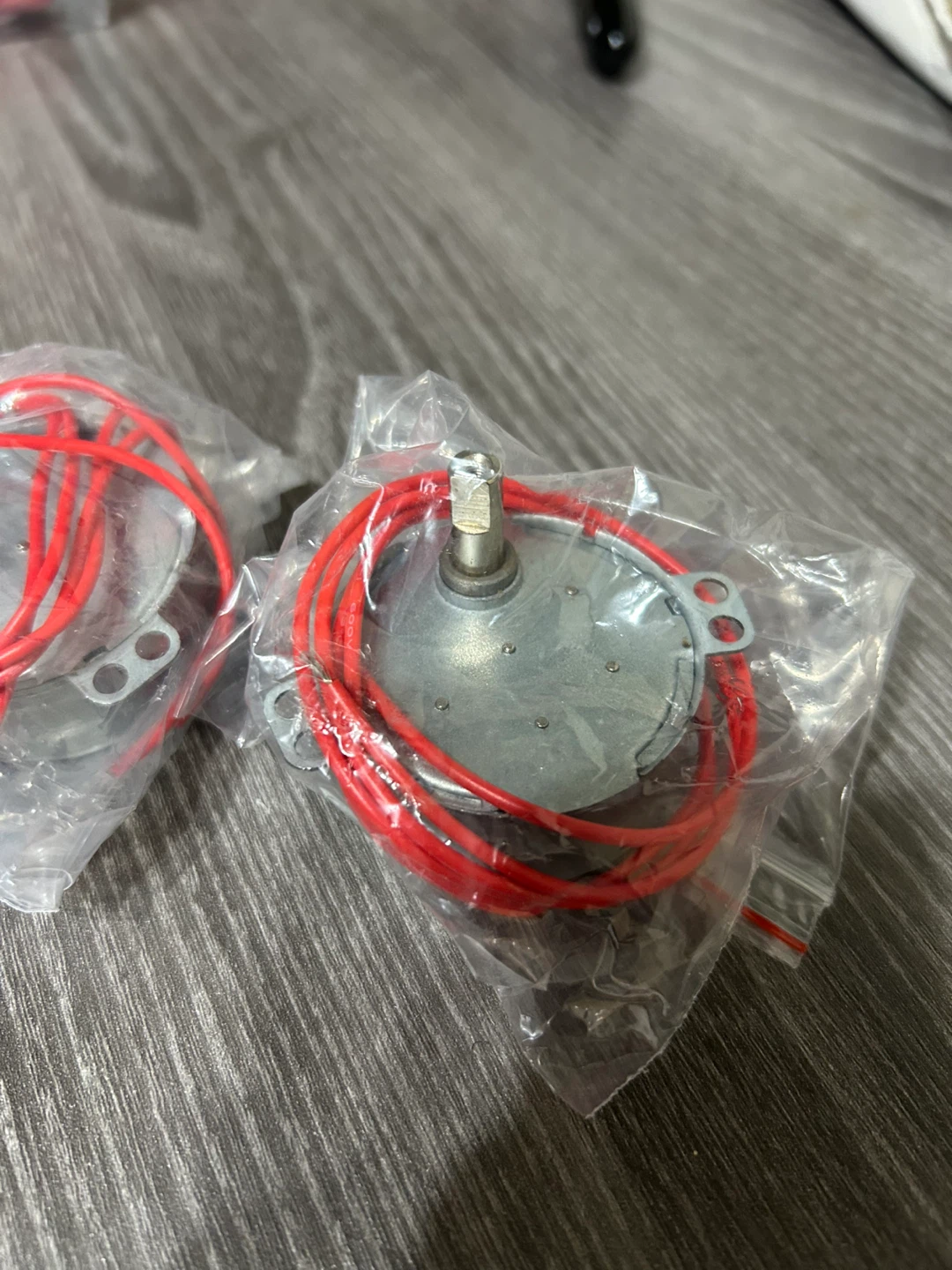 New-TYC Synchronous Motor AC 24V 50/60Hz 4W 5/6 R/min - photo 5