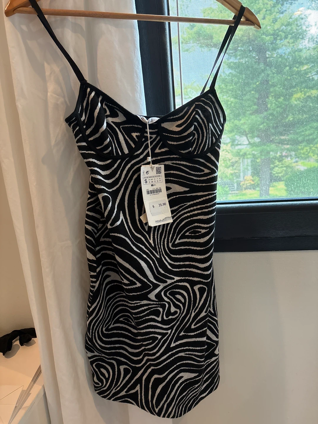 ZARA Women's Black & White Zebra Print Knit Dress Size S - photo 2
