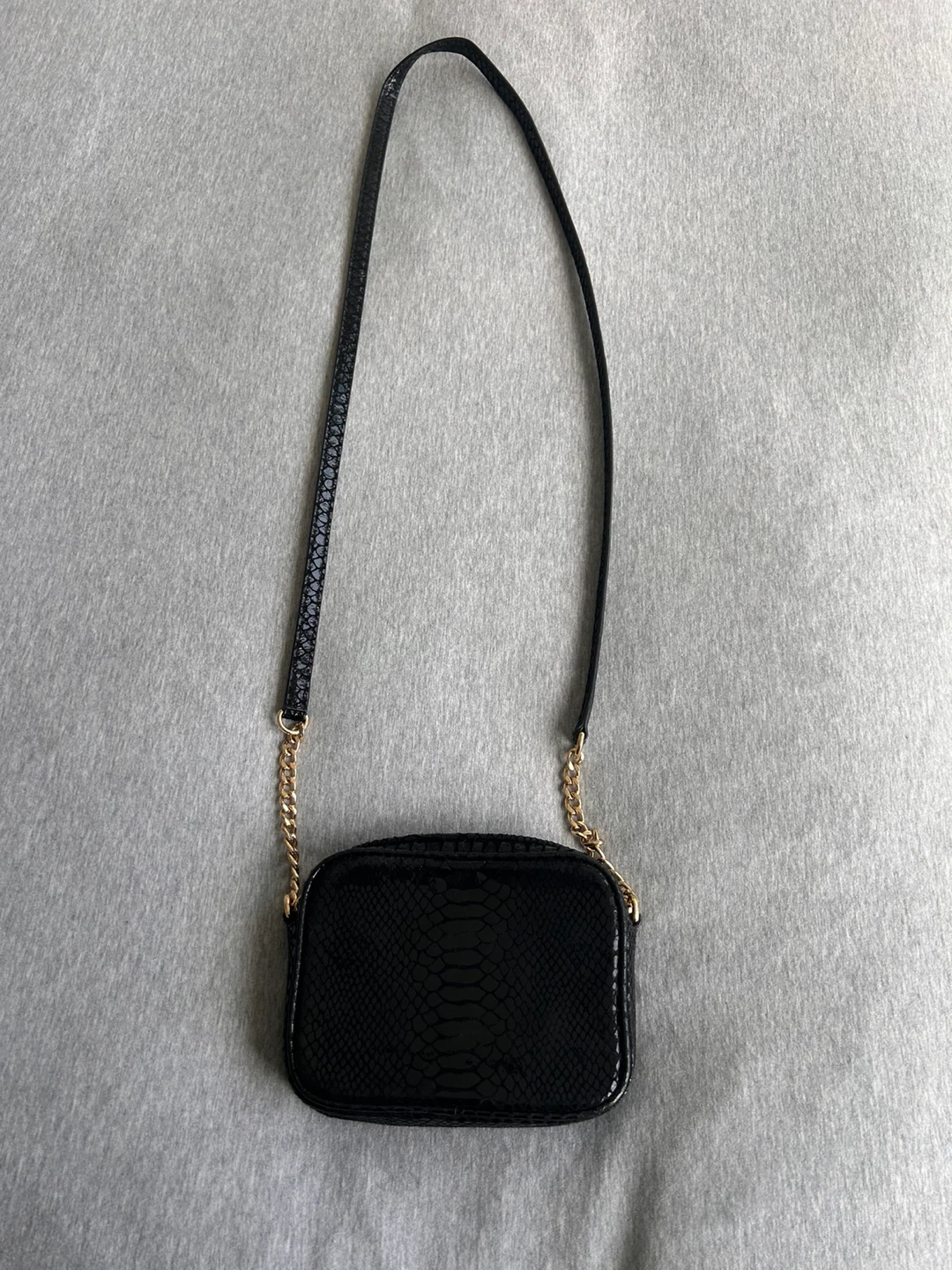 Michael Kors Black Snakeskin Camera Bag - photo 5