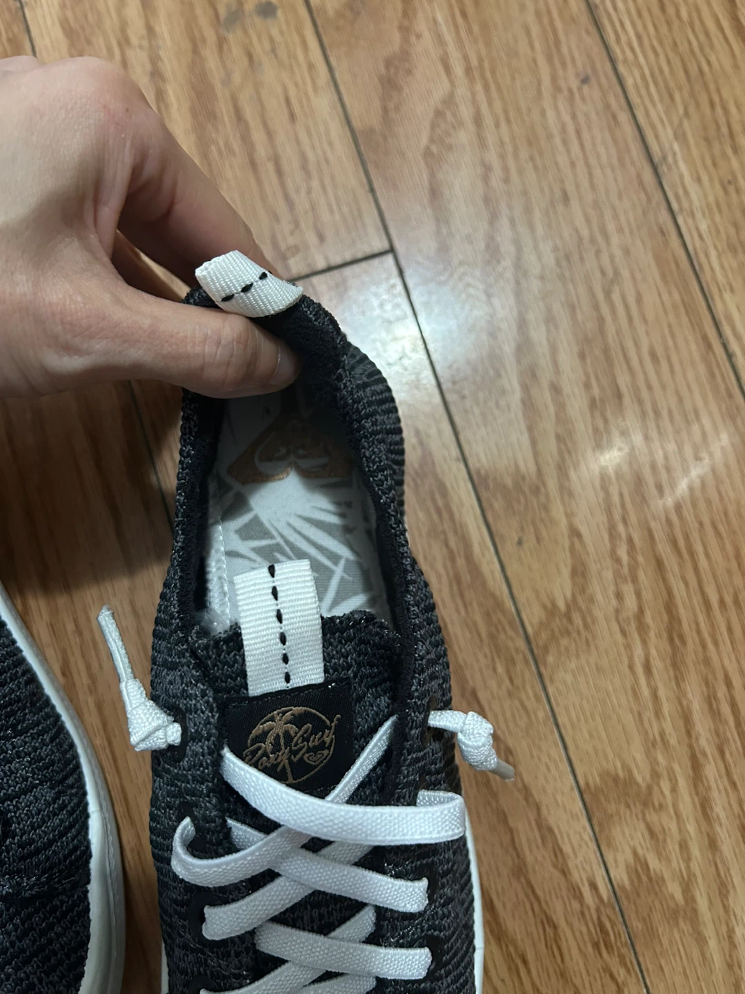 Size 4 Kids Girls Roxy Black Knit Slip-On Sneakers - photo 5
