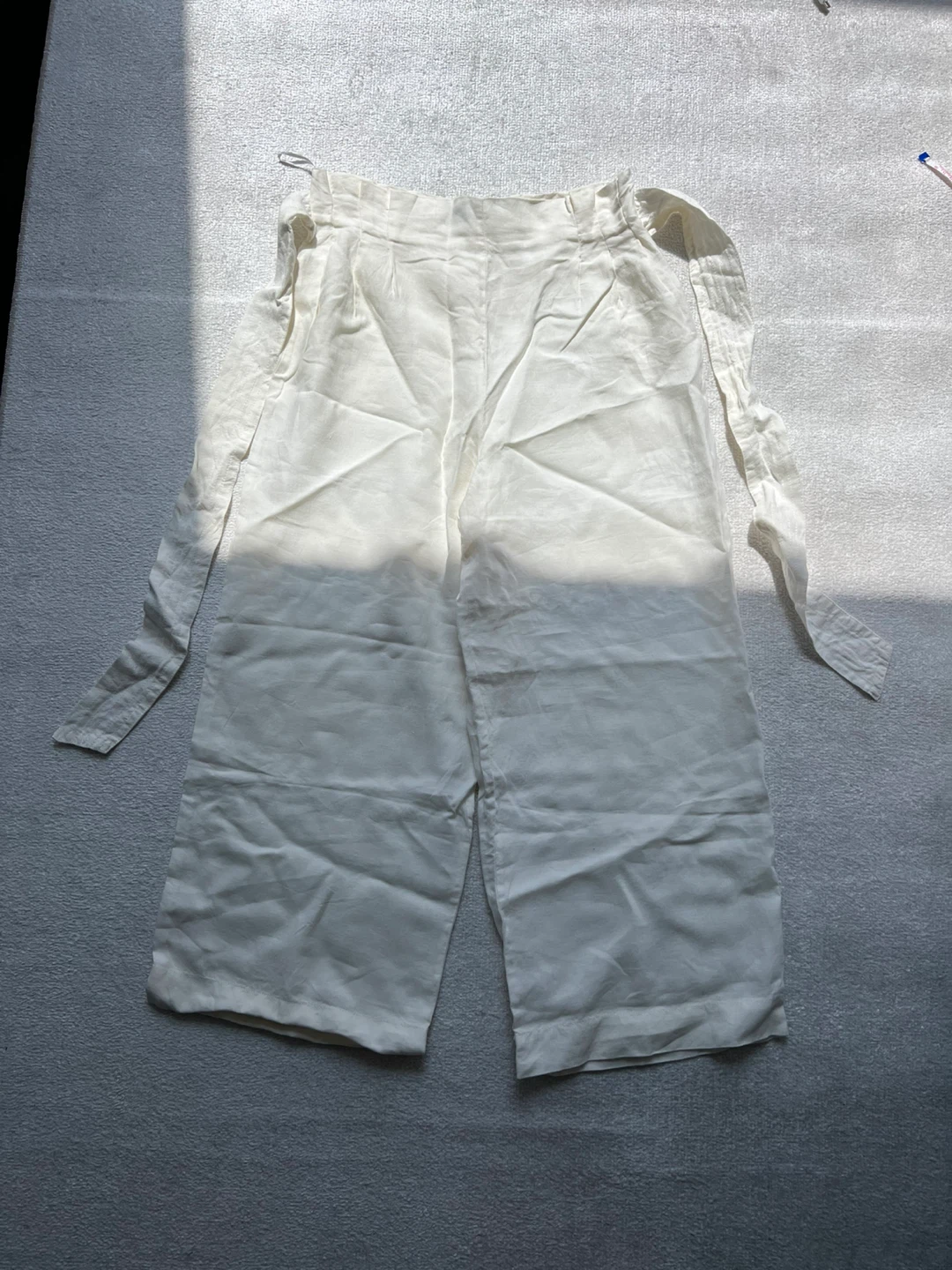 ZARA White Linen Blend Cropped Pants - Size M