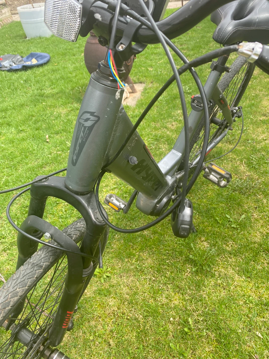 Hyper 36V Electric Assist Bicycle - photo 4