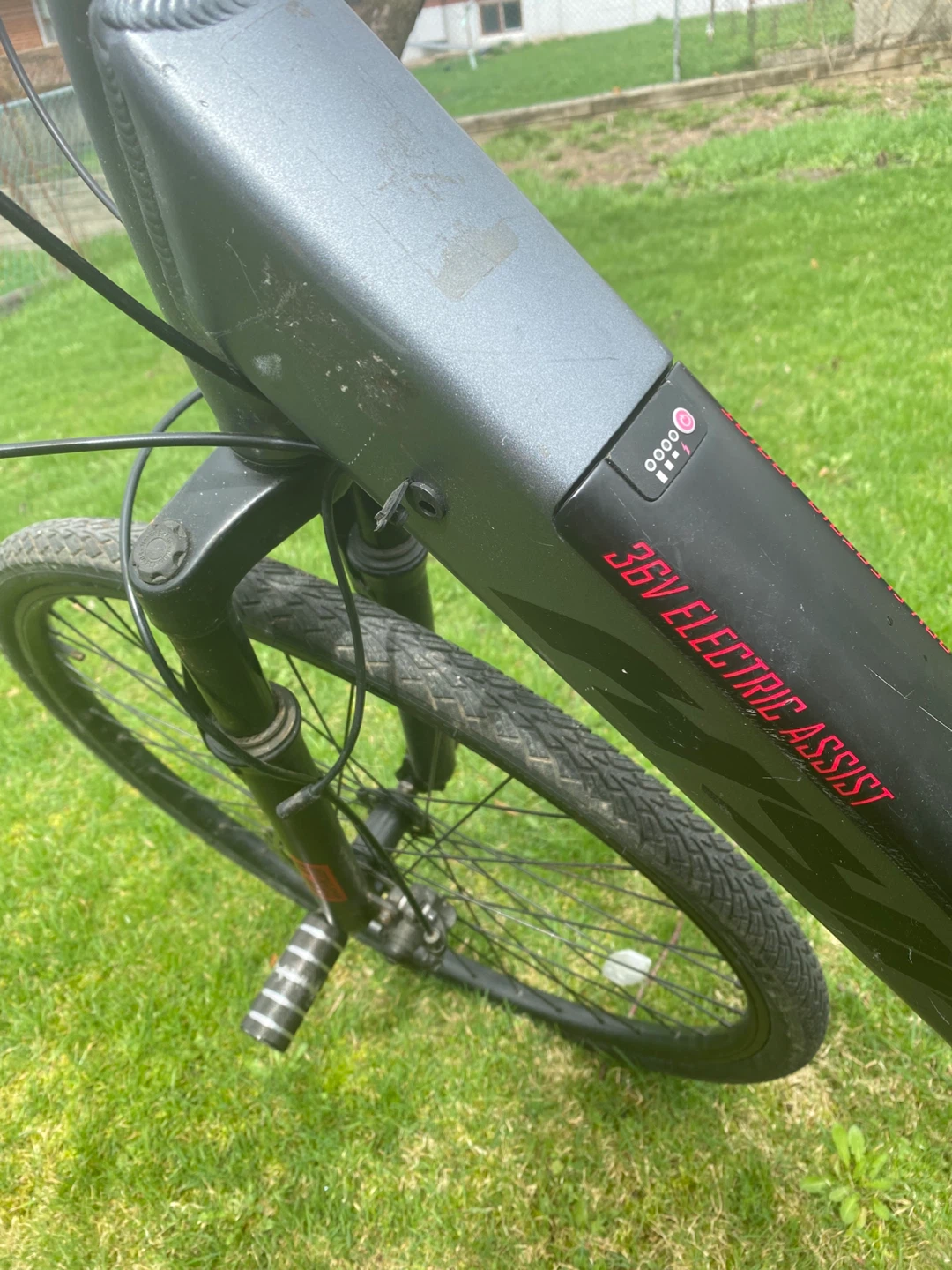 Hyper 36V Electric Assist Bicycle - photo 5