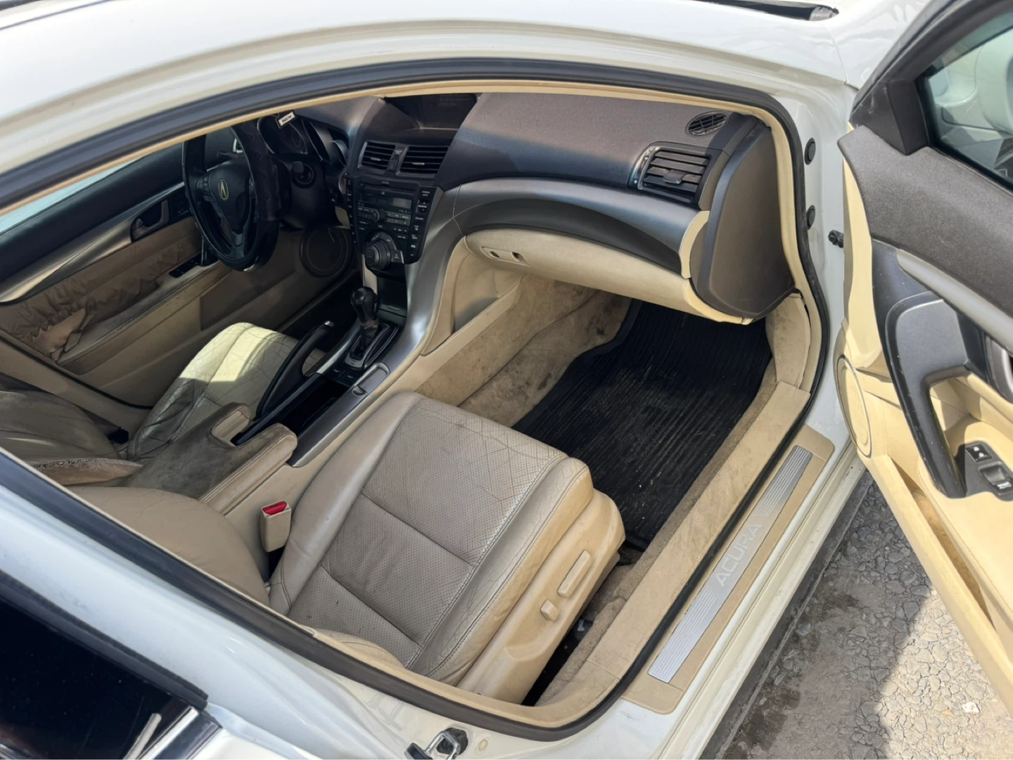 White Acura TL Sedan - photo 3