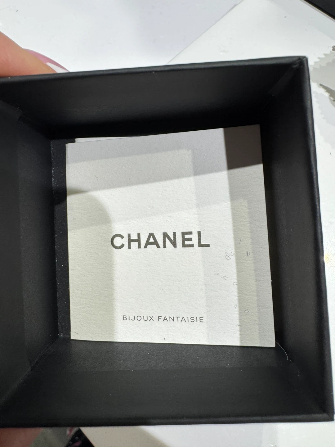 Authentic CC Chanel Crystal and Gold Earrings - photo 4