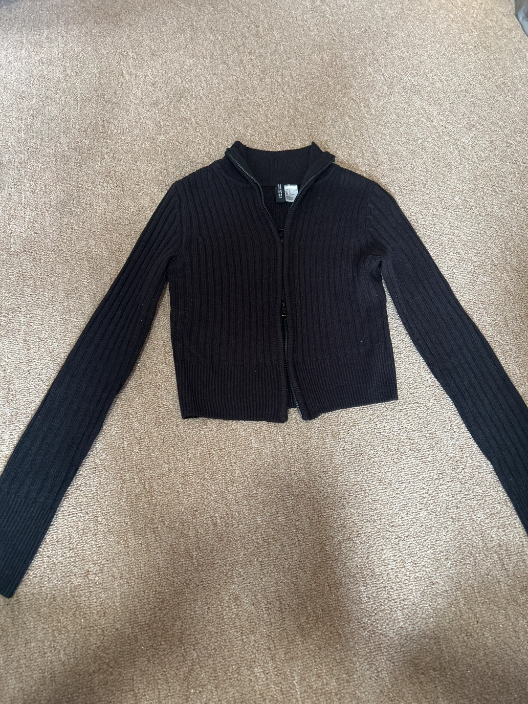 DIVIDED Black Ribbed Zip-Up Cardigan - photo 3