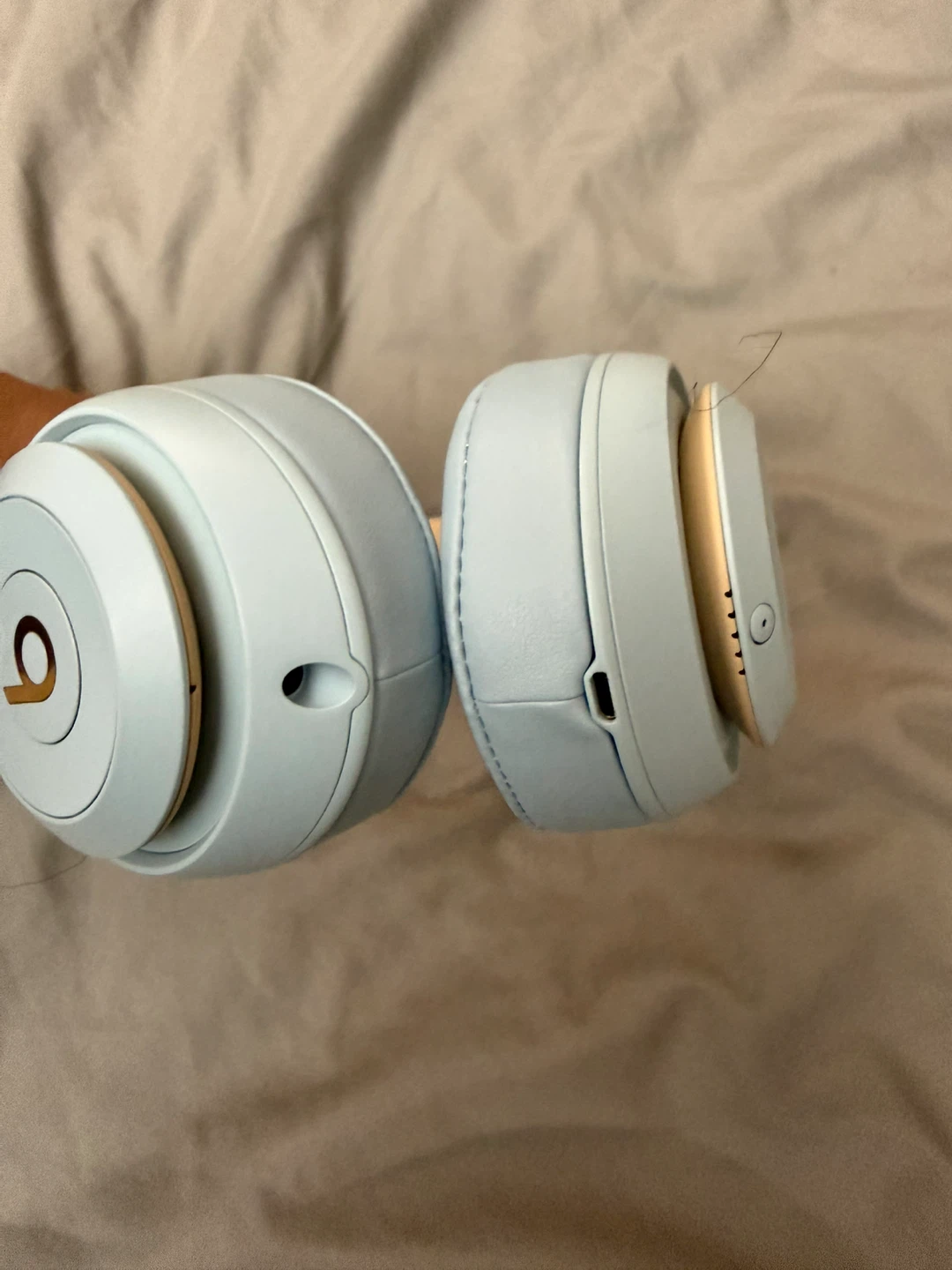 Beats Studio3 Wireless Headphones - Light Blue - photo 4