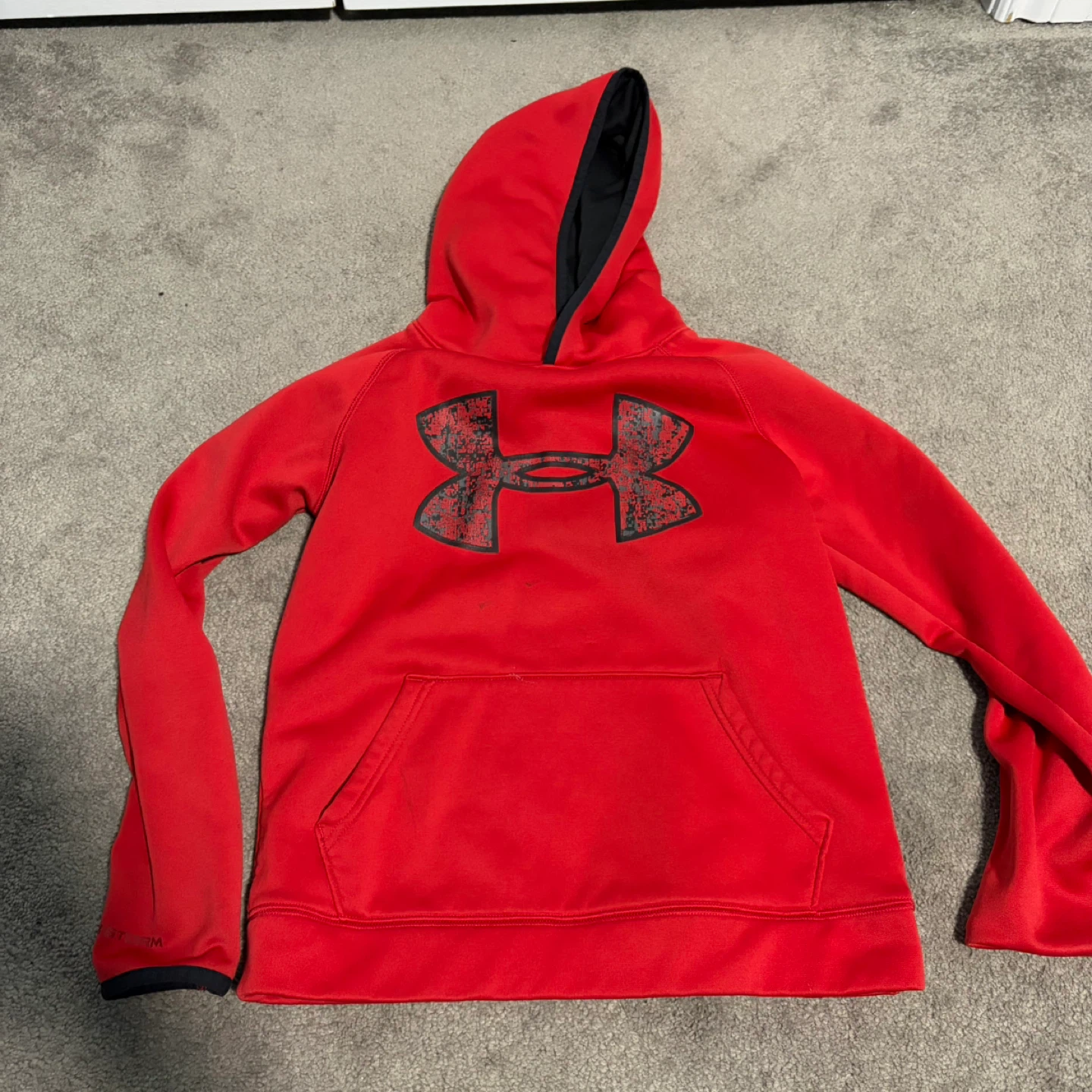 Boys youth medium sweaters