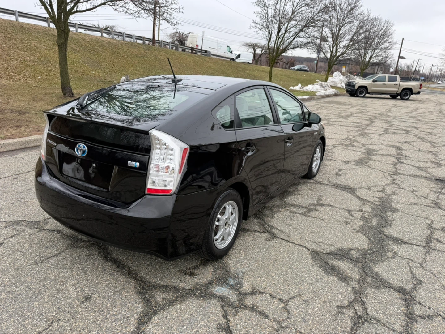2010 Toyota Prius · IV - photo 5