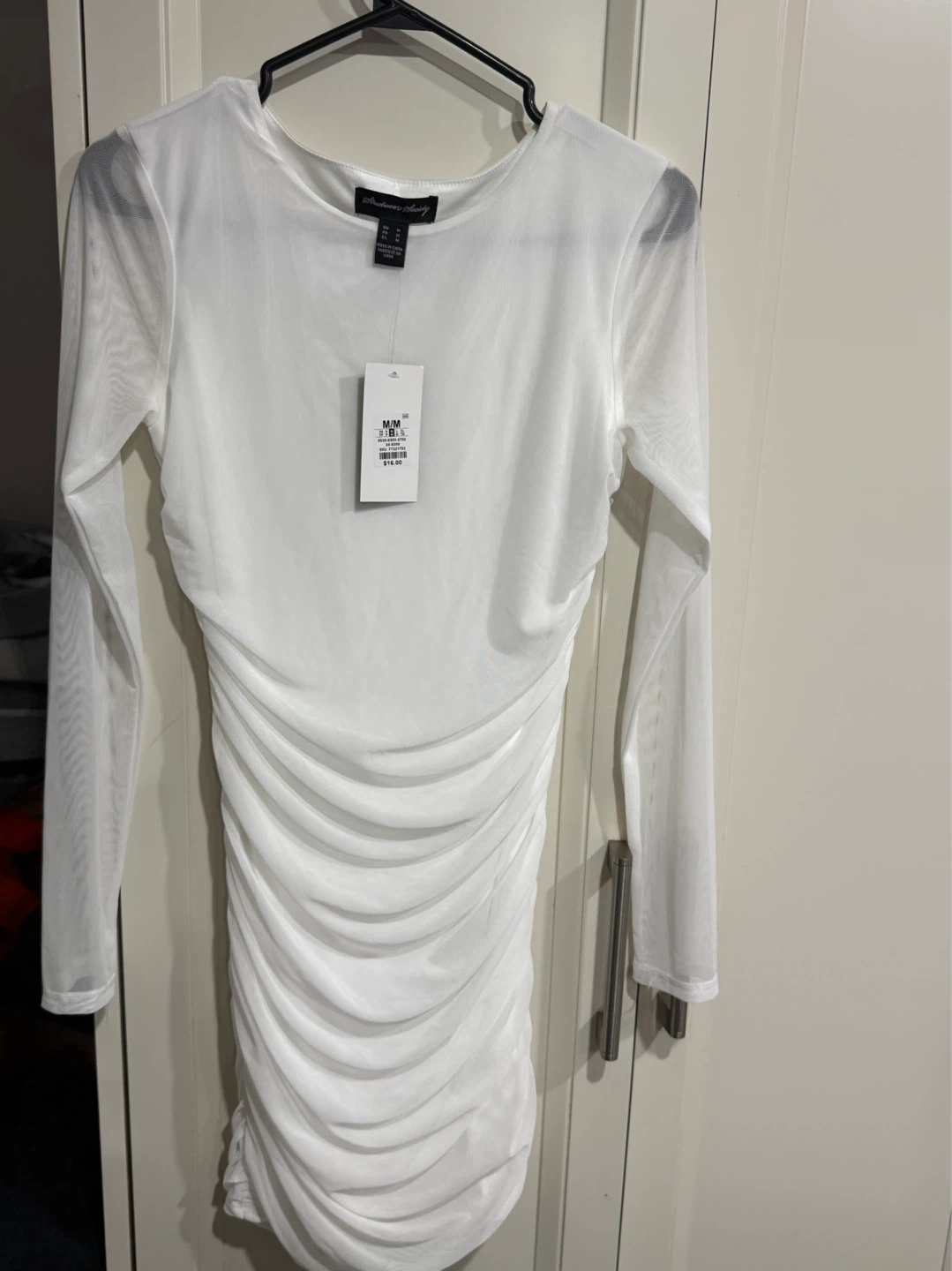 “White Ruched Mesh Dress talla M – Like new”