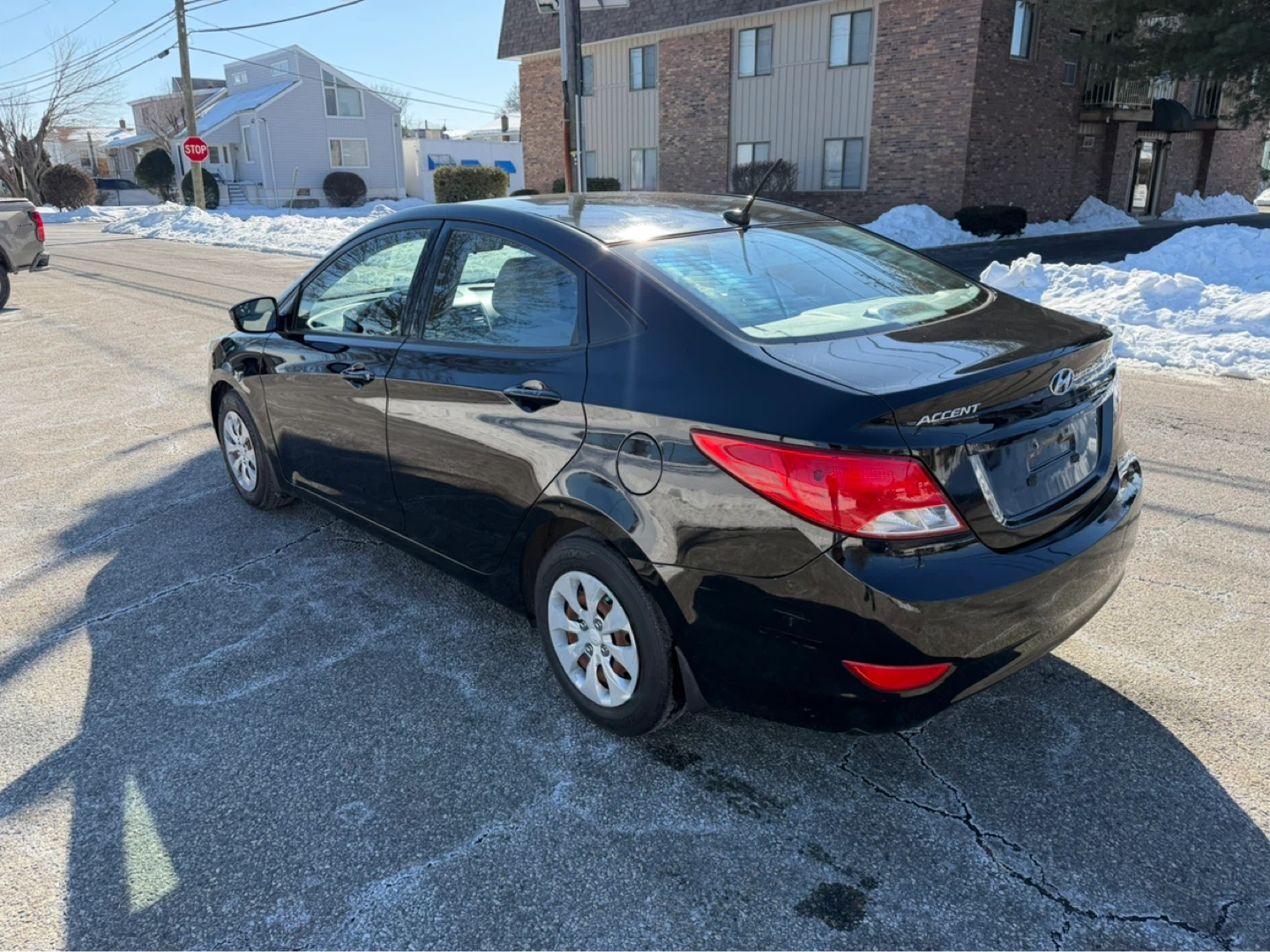 2015 Hyundai Accent SE - photo 4
