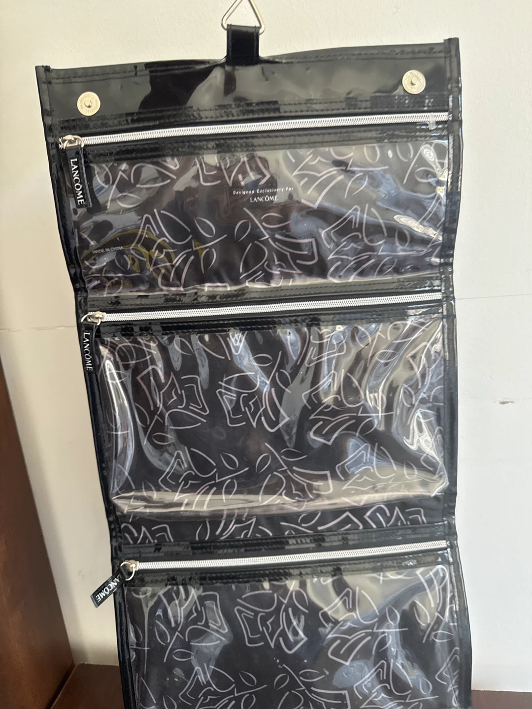 Lancôme Black Quilted Patent Cosmetic Bag / Organizer - photo 3