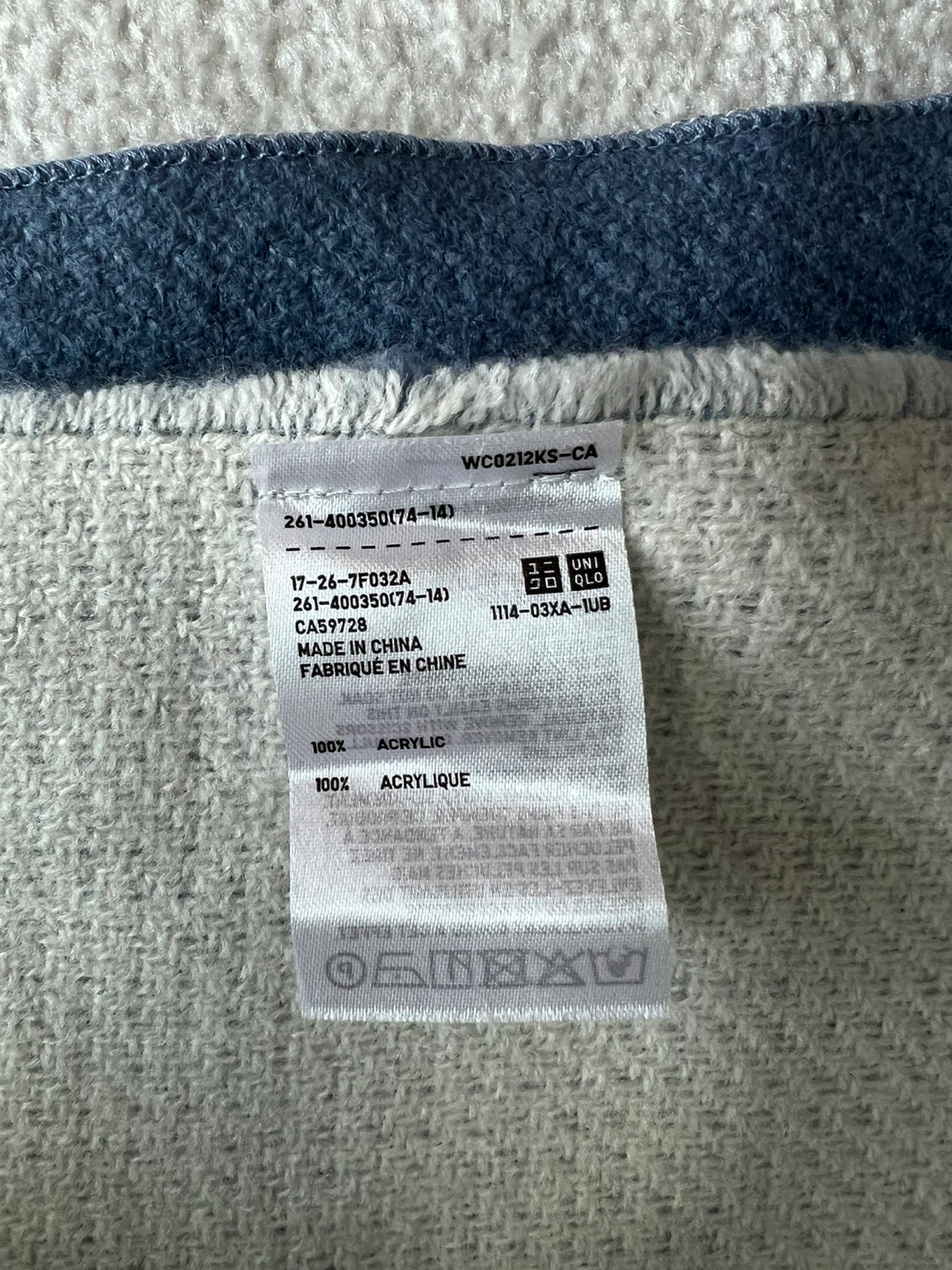 UNIQLO Blue Acrylic Scarf - photo 2