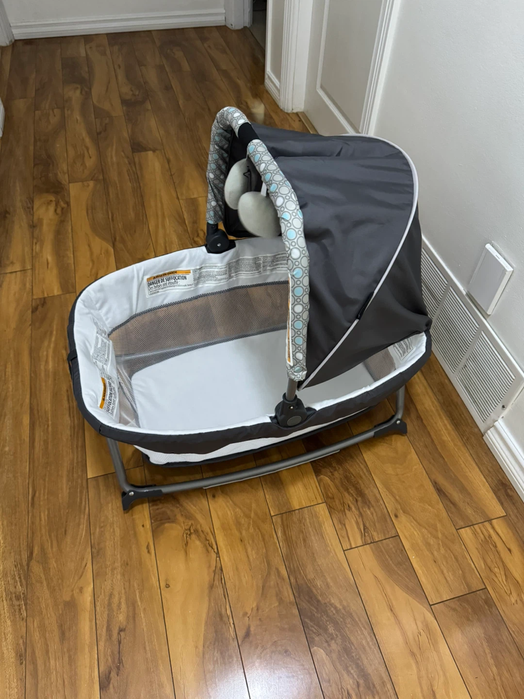 Graco Pack 'n Play Playard with Newborn Napper - photo 2