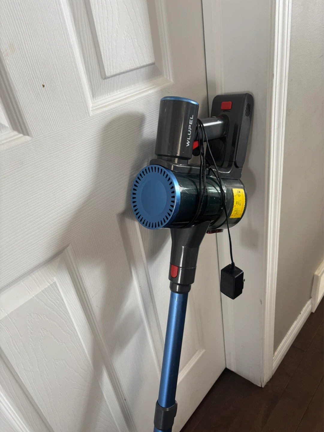 WLUPEL Cordless Stick Vacuum Cleaner - photo 2