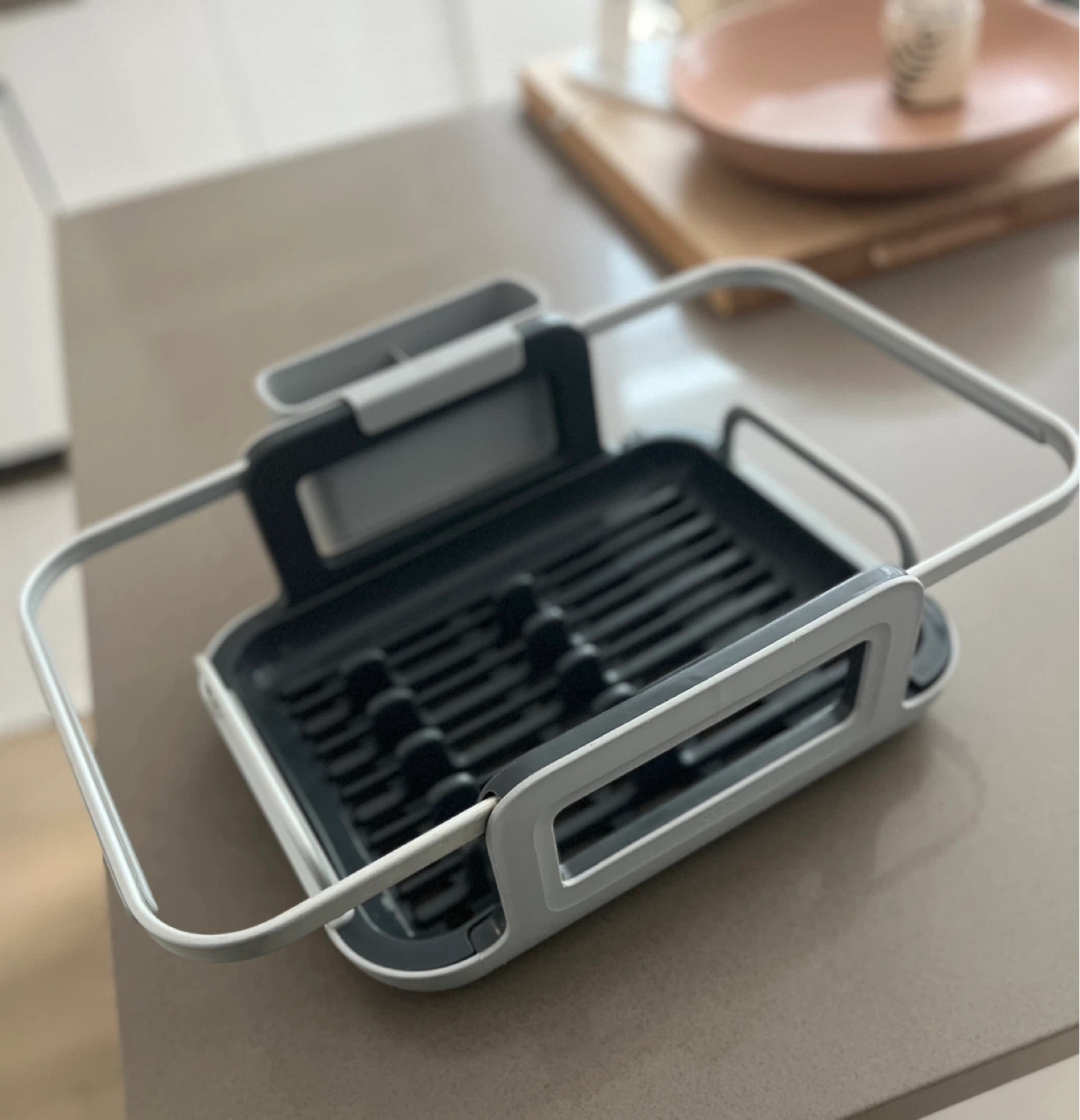 OXO Good Grips Extendable Dish Rack - photo 3