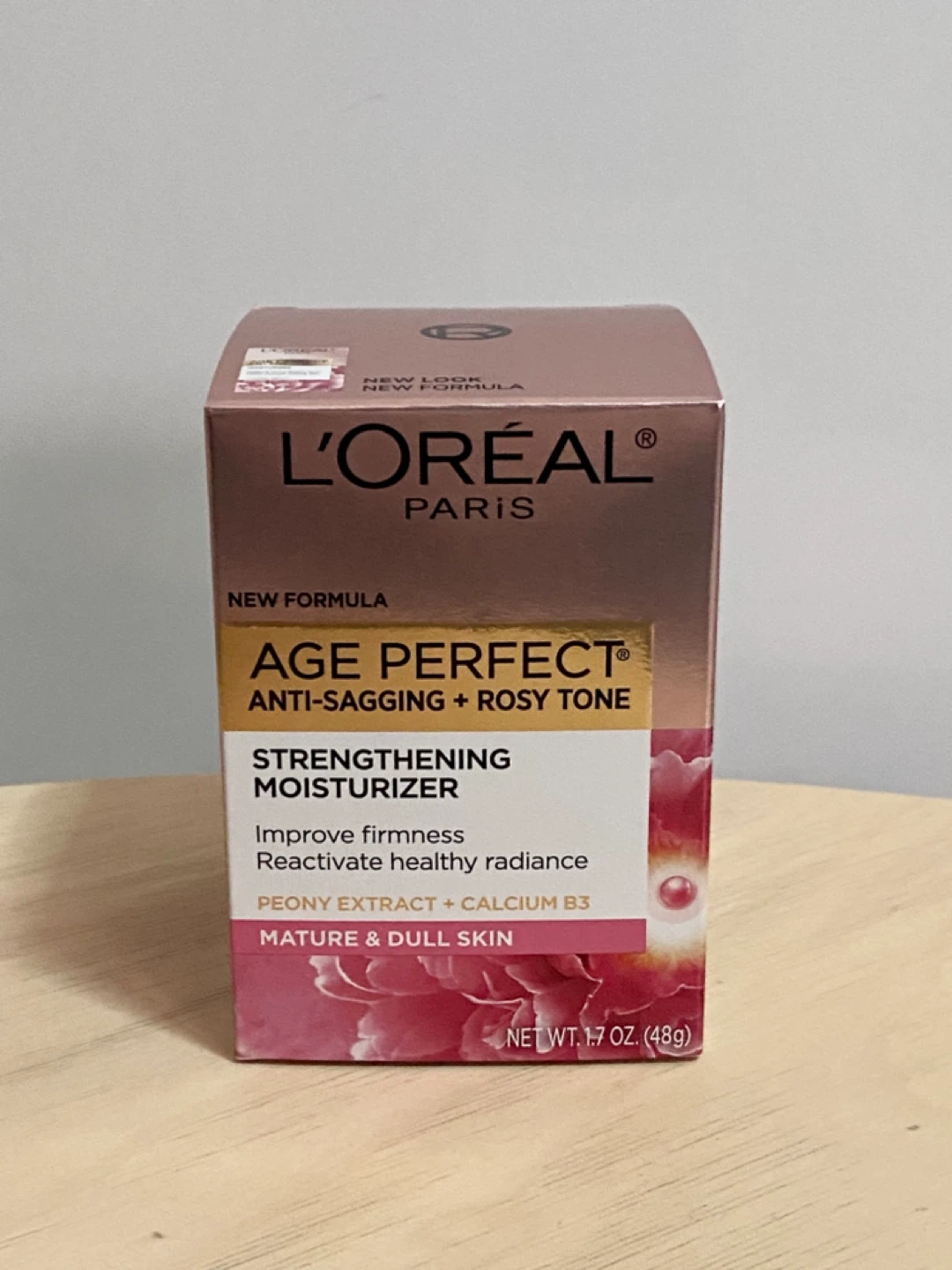 L'Oréal Paris Age Perfect Rosy Tone Strengthening Moisturizer