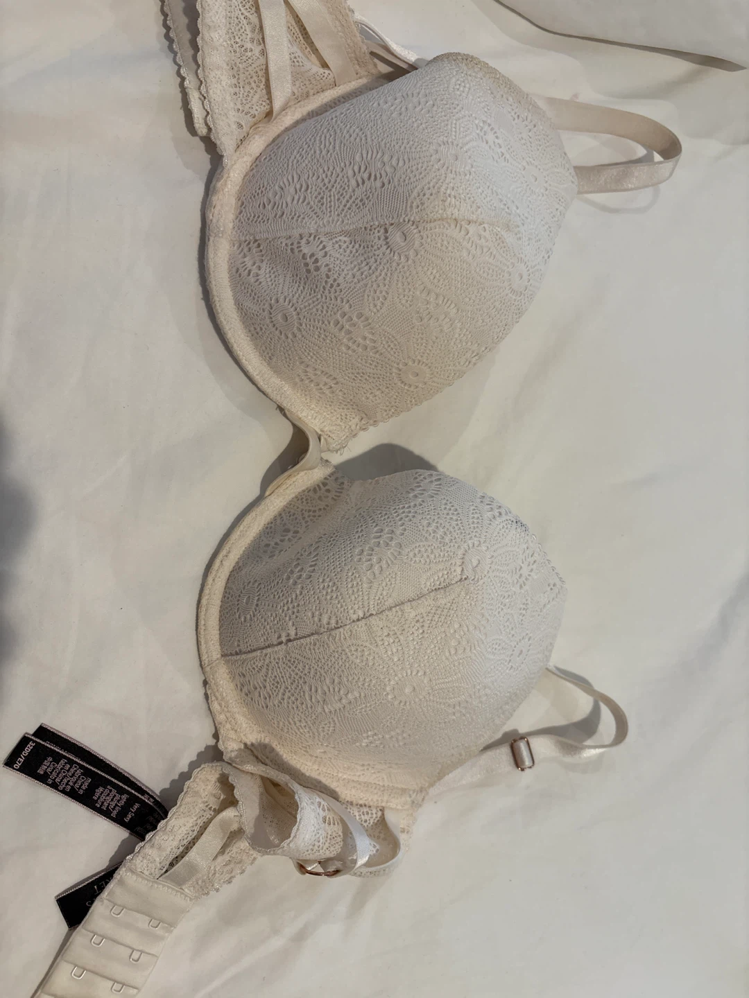 Victoria's Secret "Very Sexy" Lightly Lined Plunge Bra