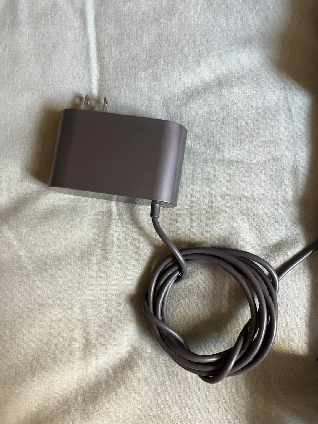Dyson Vacuum Cleaner Charger, Charging Dock, and attachments - photo 2