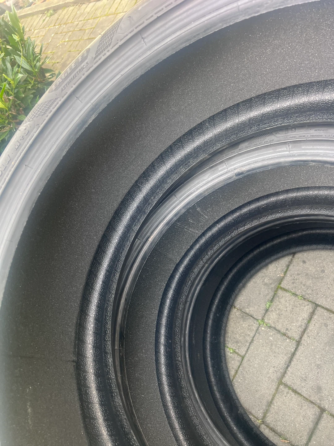 Goodyear Eagle F1 Asymmetric 5 Tires (255/40R20)