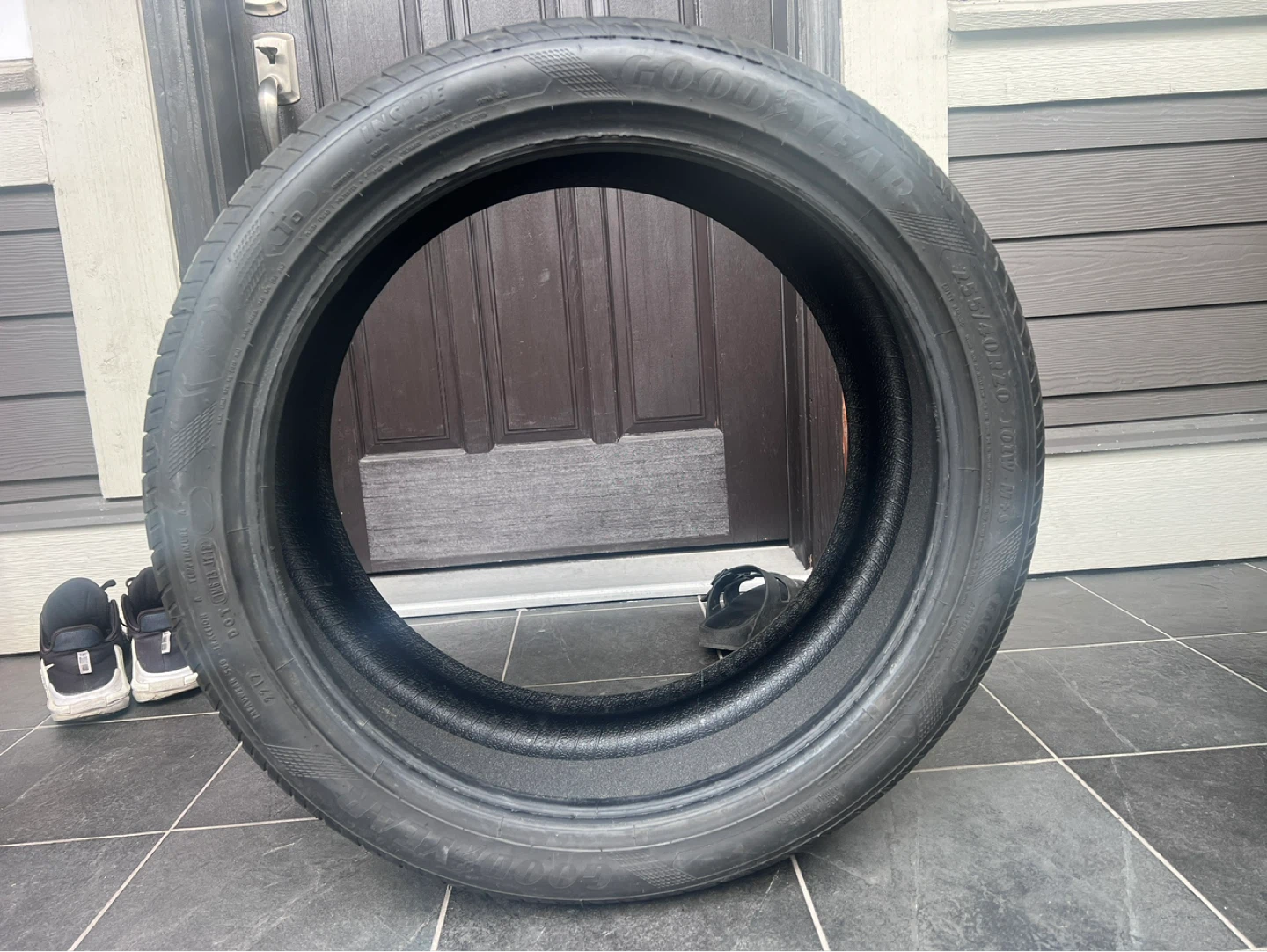 Goodyear Eagle F1 Asymmetric 5 Tires (255/40R20) - photo 2