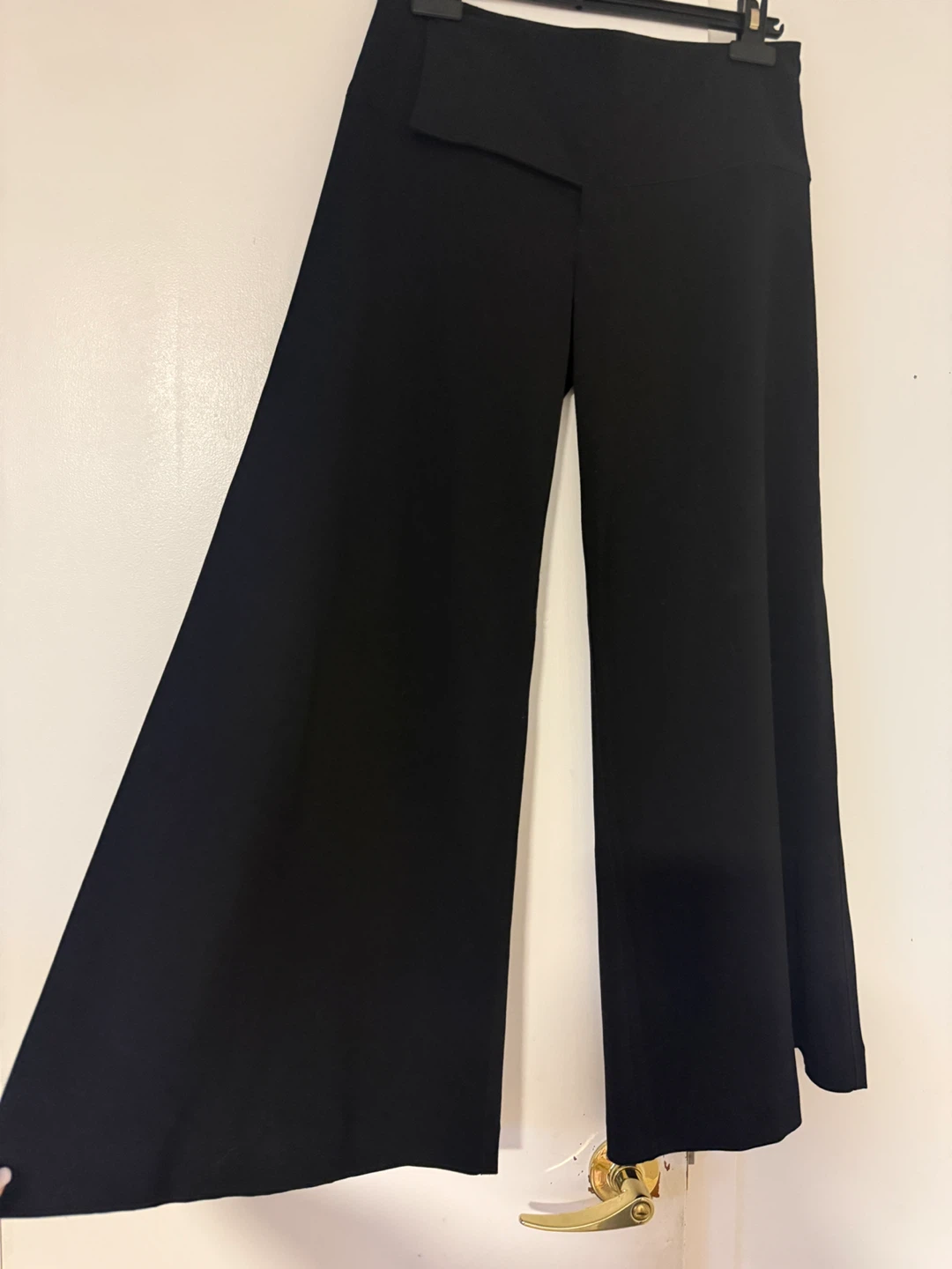 Black Halo Wide Leg Pants Size 2