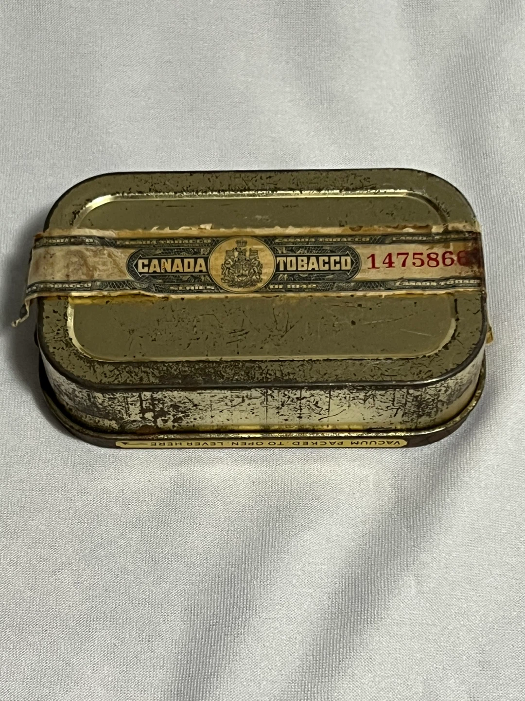 Antique Hickory Tobacco Tin - photo 2