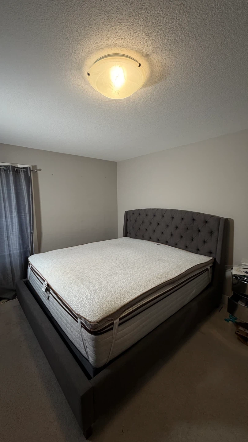King size Bedframe with Box Spring, Matress and Bed Topper - photo 2