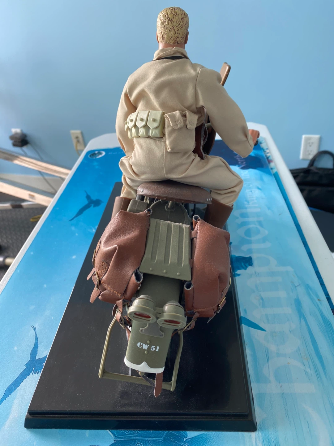 Action figure with motorcycle - photo 3