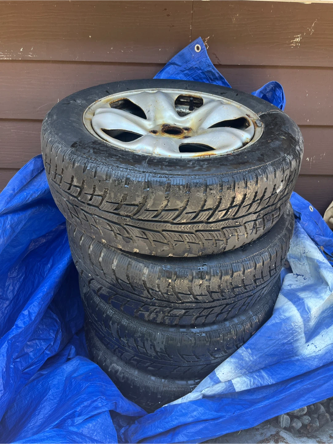 225/60 R17 Winter Tires