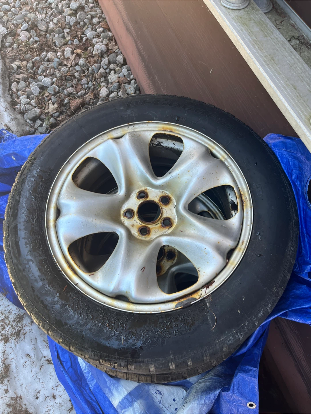 225/60 R17 Winter Tires - photo 2