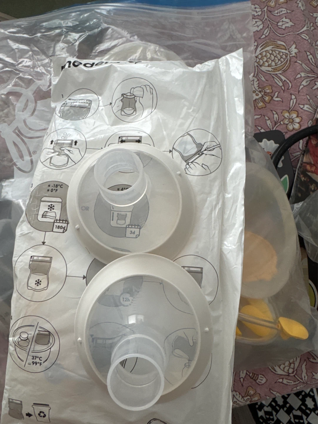 Medela Pump in Style Breast Pump plus lactation supports - photo 4