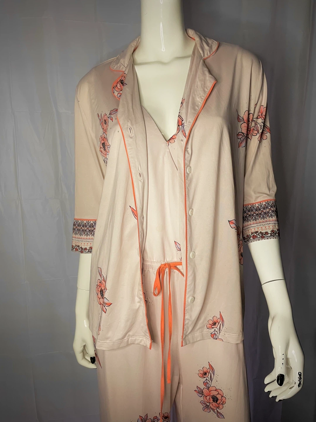 Women's Floral Pajama Set - photo 3