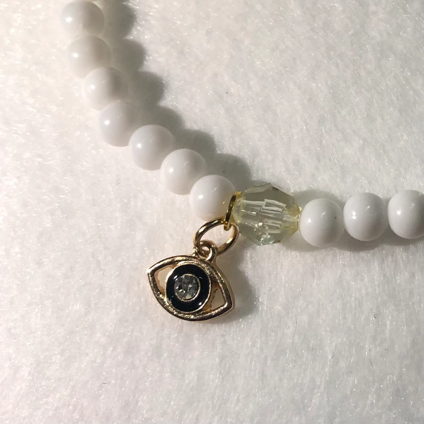 White Beaded Bracelet - photo 2