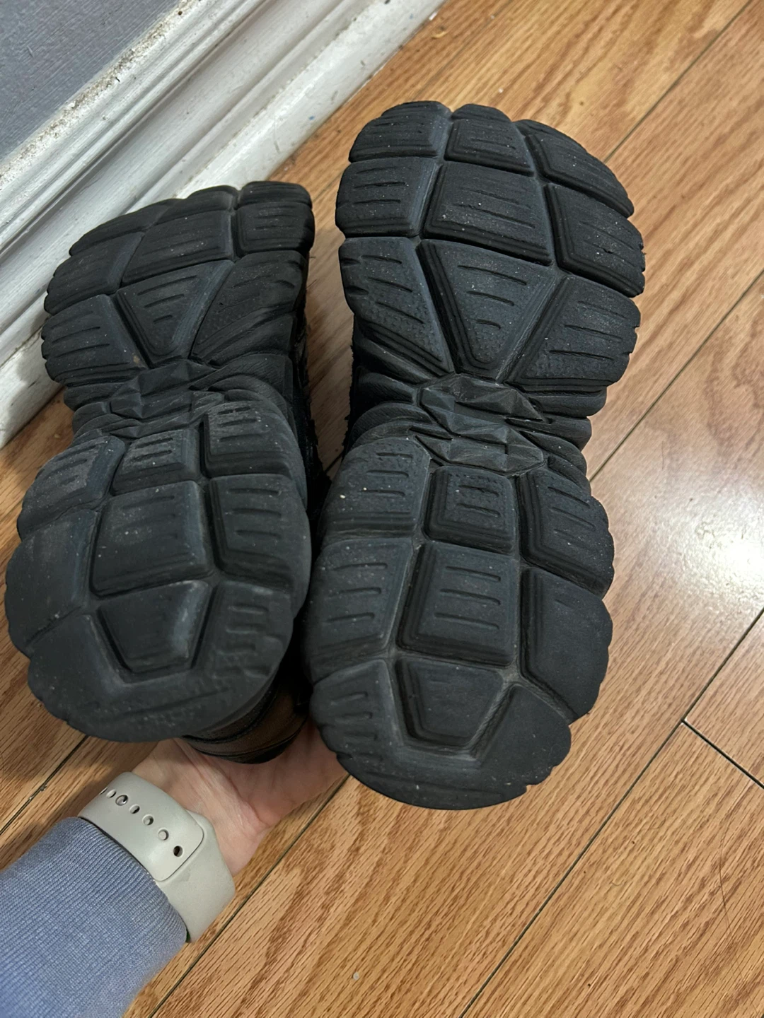 Skechers Black Leather Kids Shoes Size 12.5 - photo 4